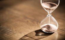 02 hourglass_smaller